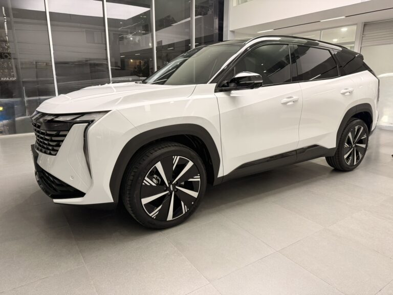 Geely Starray 2026